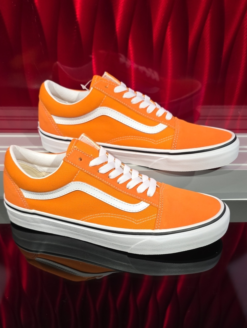 Vans Old Skool Orange Tiger True White Men's 8.5 Women's 10 New With Box